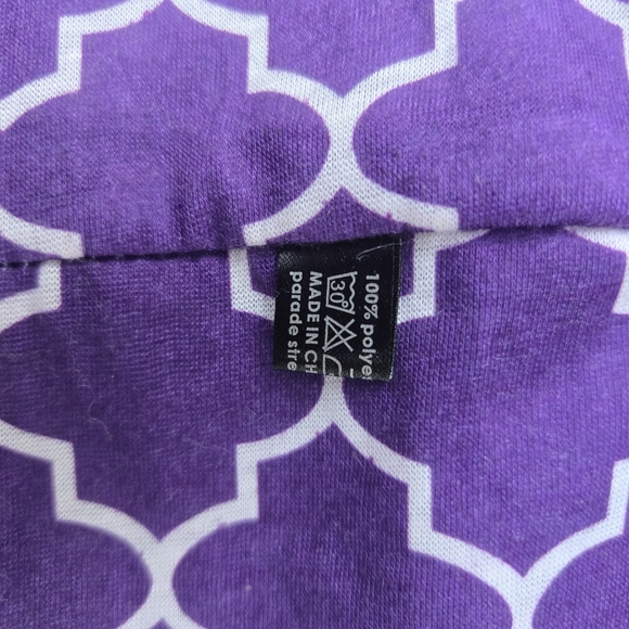 NWOT- Purple and White- Infinity Scarf- with Hidden Zip Pocket - Picture 6 of 10